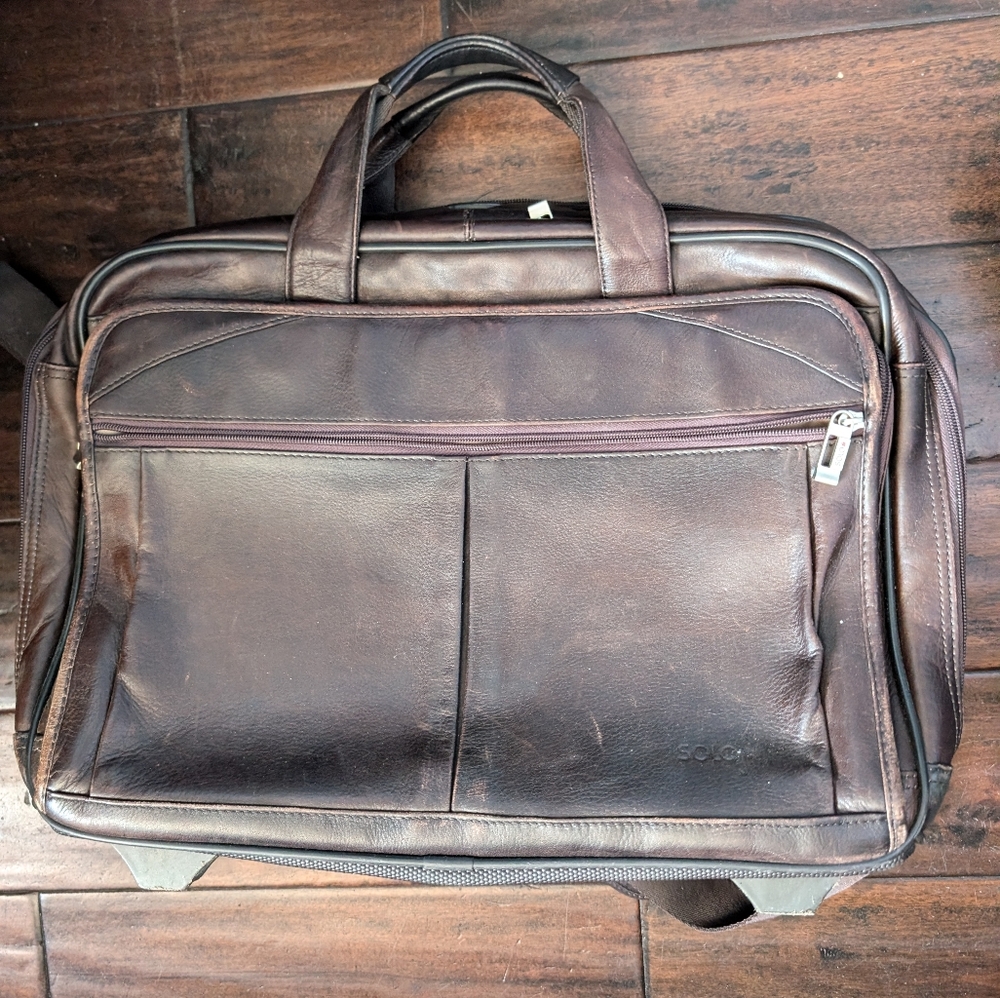 Solo leather briefcase